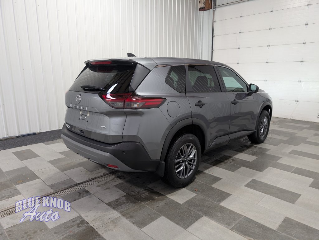 Used 2023 Nissan Rogue S SUV