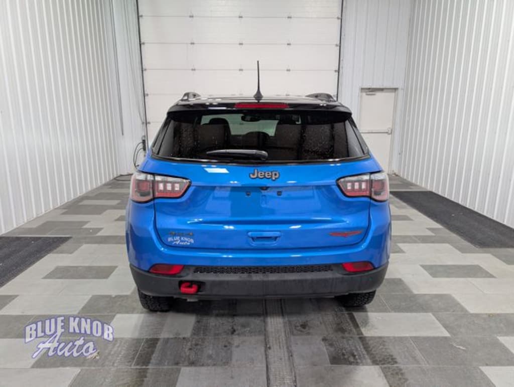 Used 2025 Jeep Compass Trailhawk SUV
