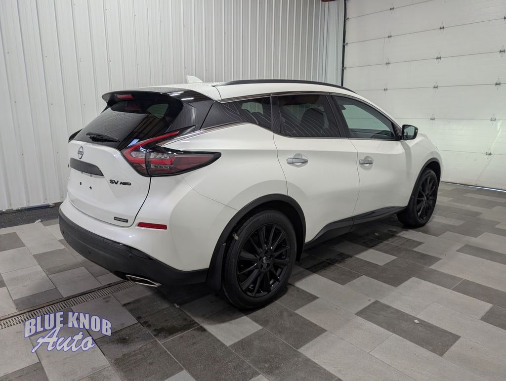 Used 2023 Nissan Murano SV SUV