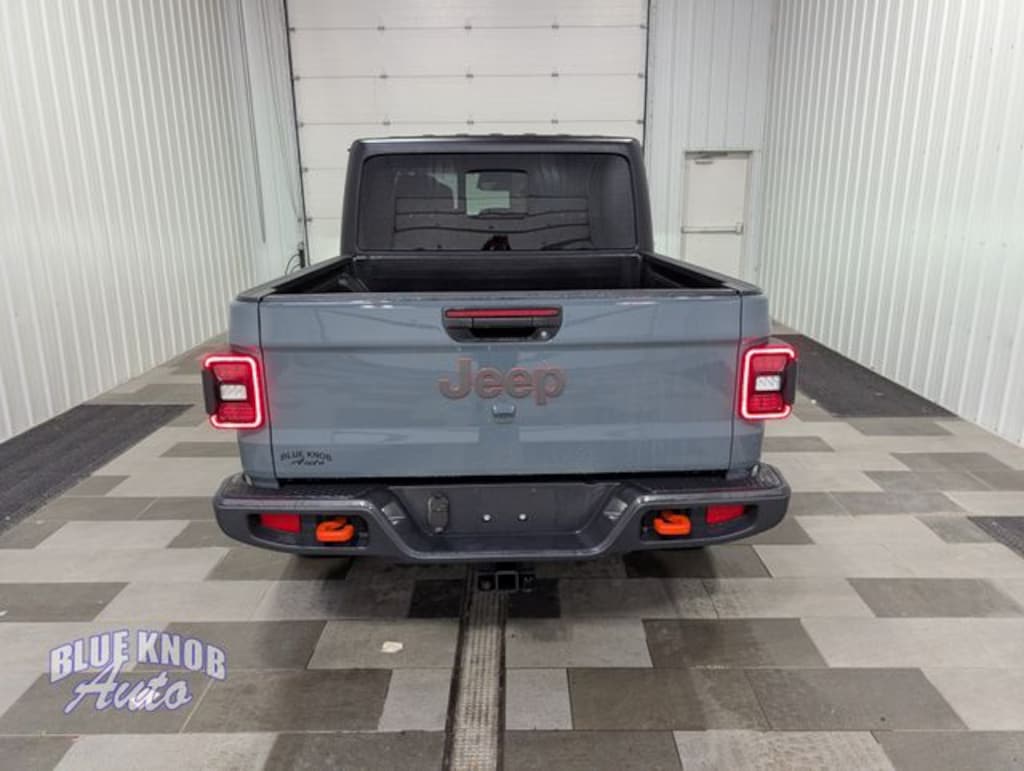 Used 2026 Jeep Gladiator Mojave Truck