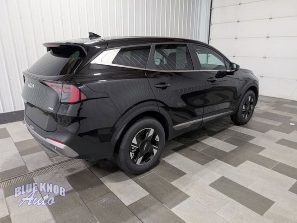 Used 2026 Kia Sportage LX SUV