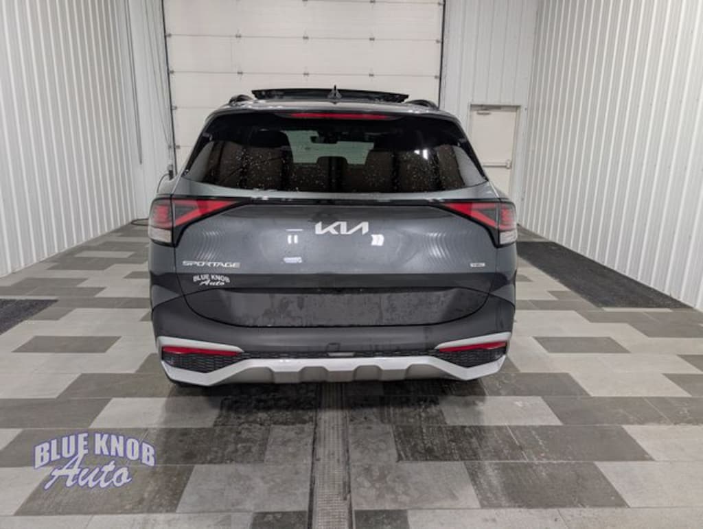 Used 2024 Kia Sportage Hybrid EX SUV