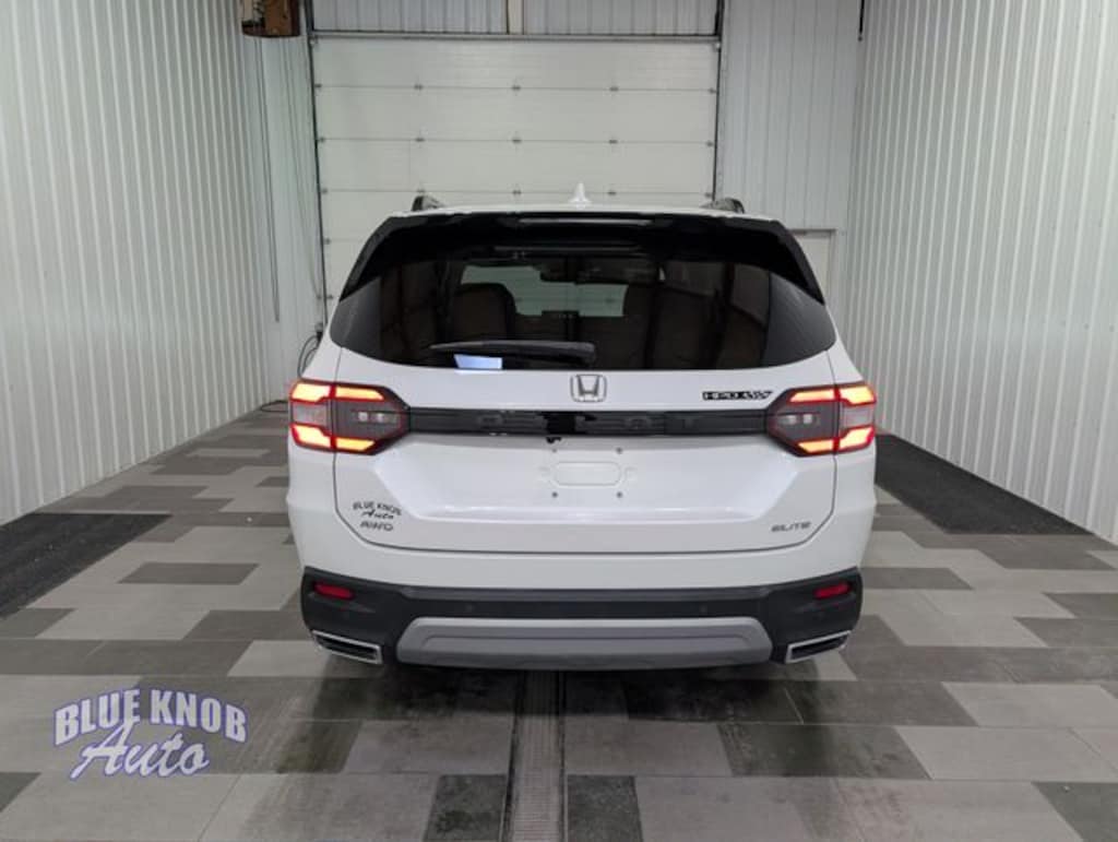 Used 2023 Honda Pilot Elite SUV