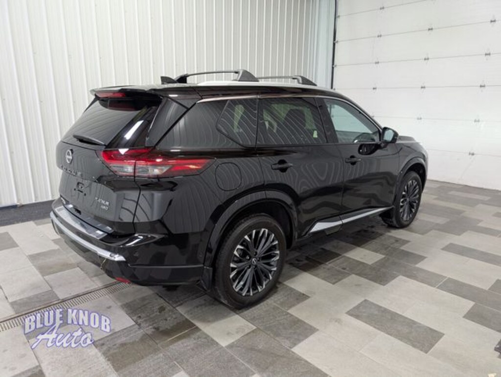 Used 2024 Nissan Rogue Platinum SUV
