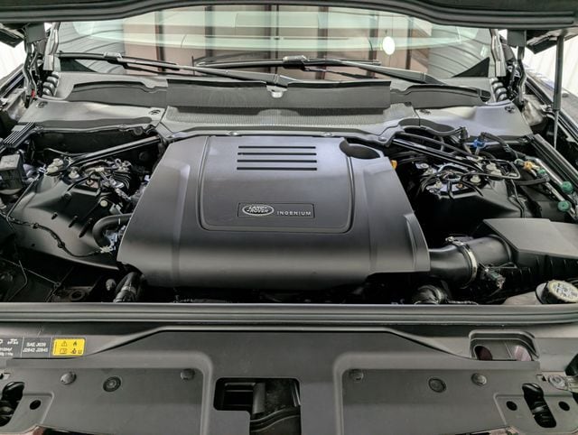 2025 Land Rover Discovery S - Photo 31