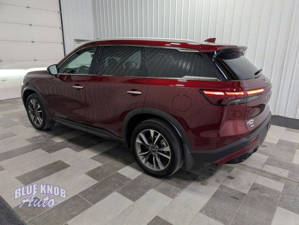 Used 2025 INFINITI QX60 Luxe SUV