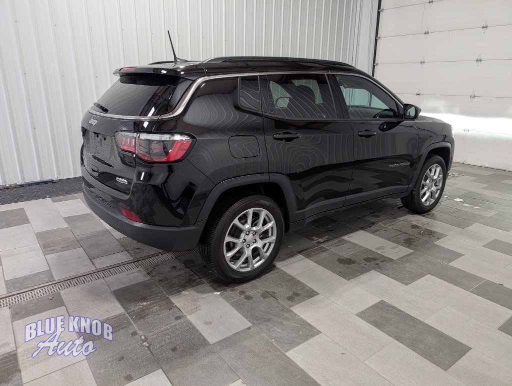 Used 2023 Jeep Compass Latitude Lux SUV