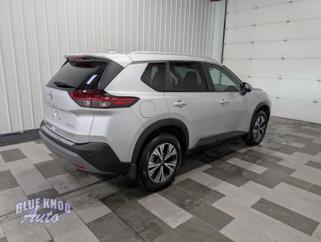 Used 2023 Nissan Rogue SV SUV