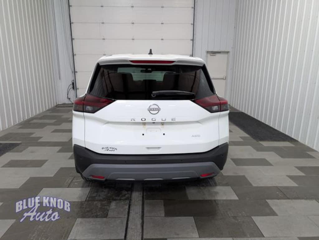 Used 2023 Nissan Rogue S SUV