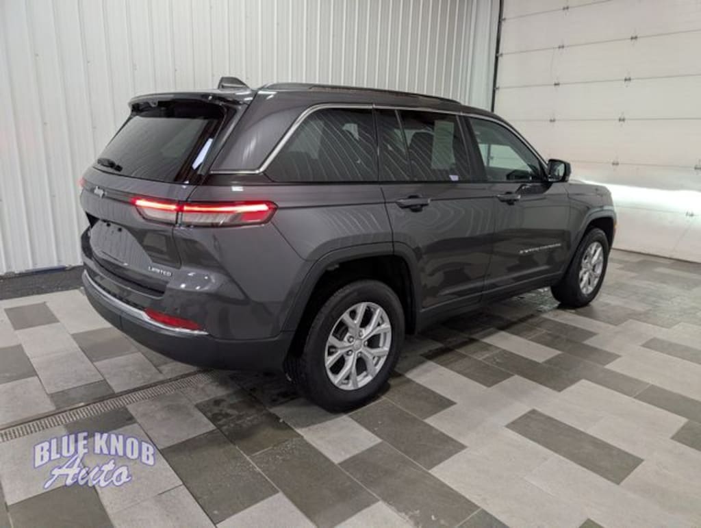 Used 2023 Jeep Grand Cherokee Limited SUV