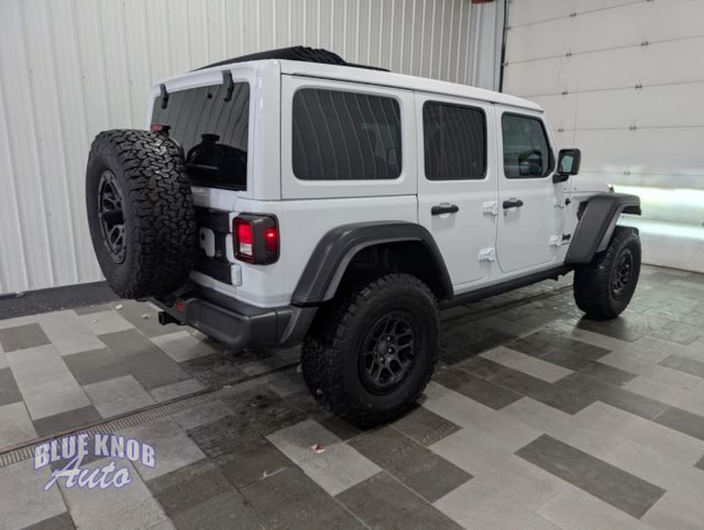 Used 2023 Jeep Wrangler Sport SUV