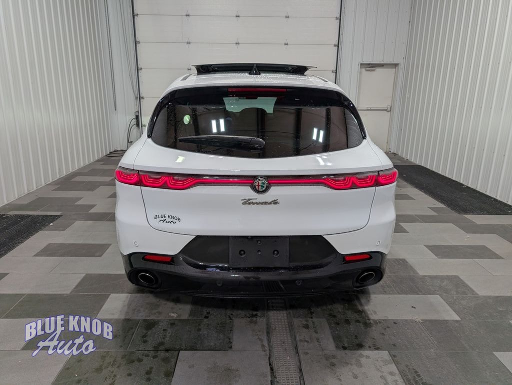 Used 2024 Alfa Romeo Tonale Veloce SUV