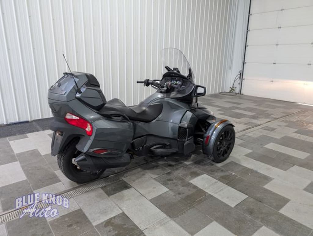 Used 2018 Can-Am Spyder