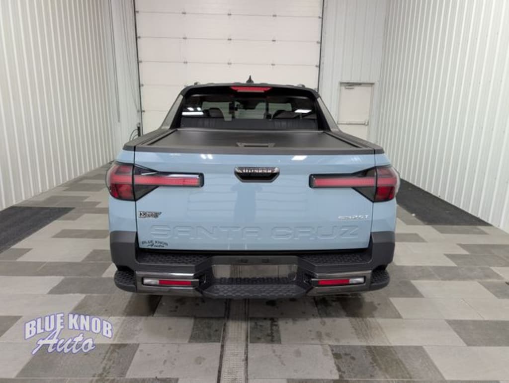 Used 2025 Hyundai Santa Cruz XRT Truck