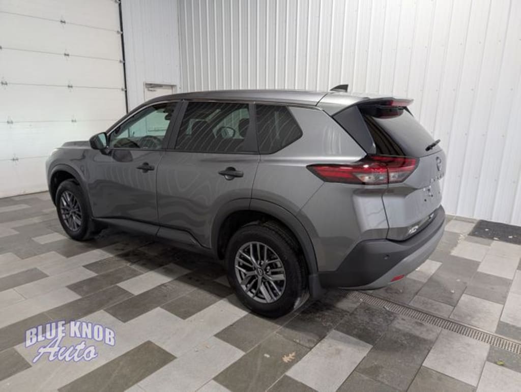 Used 2023 Nissan Rogue S SUV