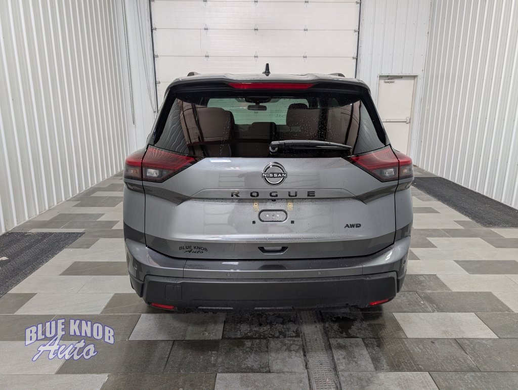 Used 2026 Nissan Rogue Dark Armor SUV