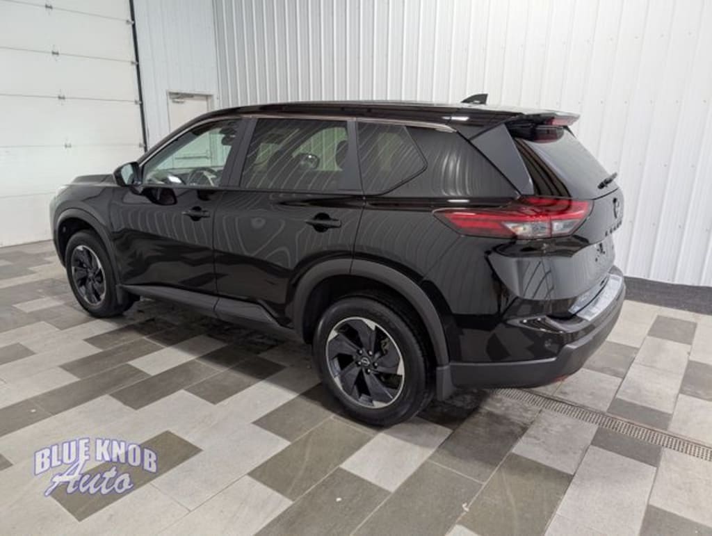 Used 2025 Nissan Rogue SV SUV