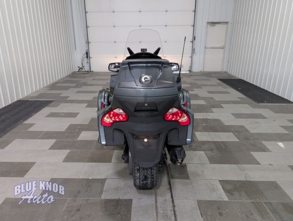 Used 2018 Can-Am Spyder