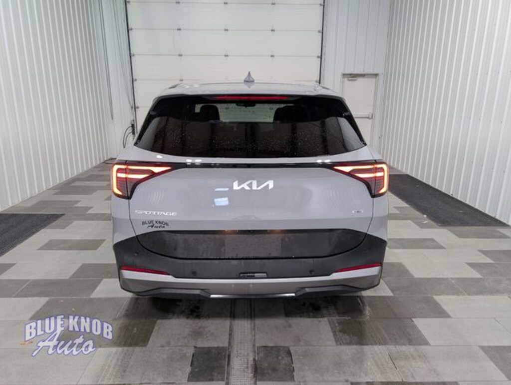 Used 2026 Kia Sportage Hybrid S SUV