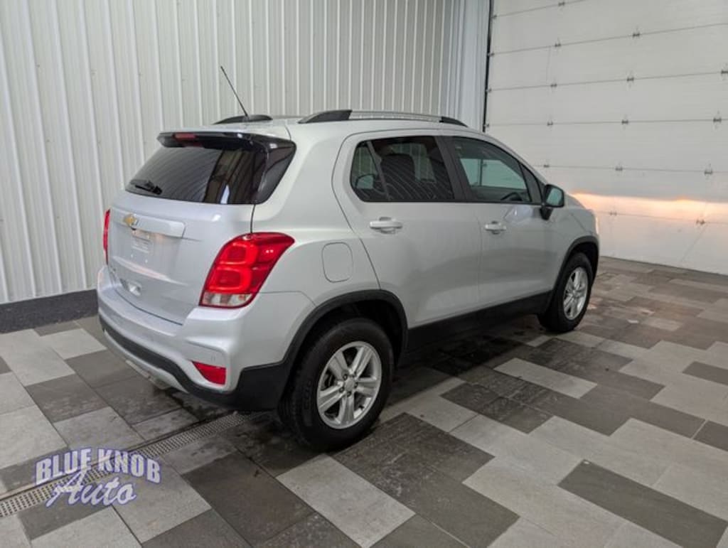 Used 2022 Chevrolet Trax LT SUV