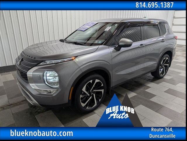 2024 Mitsubishi Outlander SE S-AWC's photo