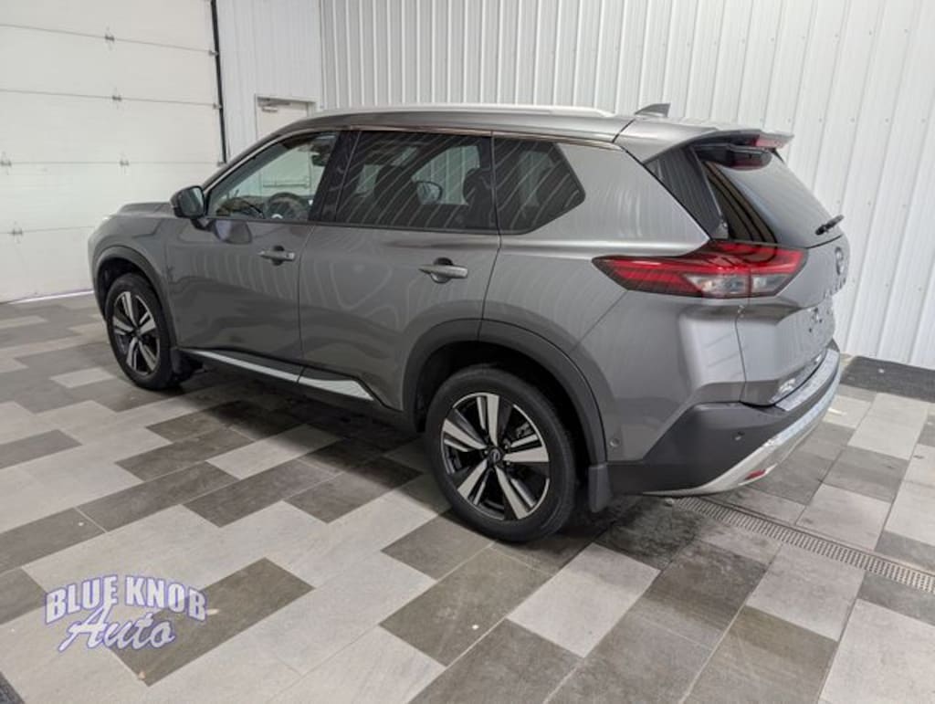 Used 2023 Nissan Rogue Platinum SUV