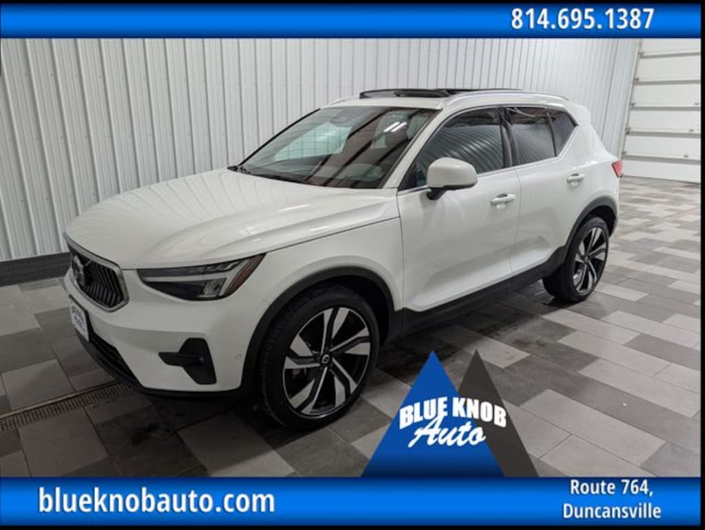 Used 2023 Volvo XC40 B5 Plus Bright Theme SUV