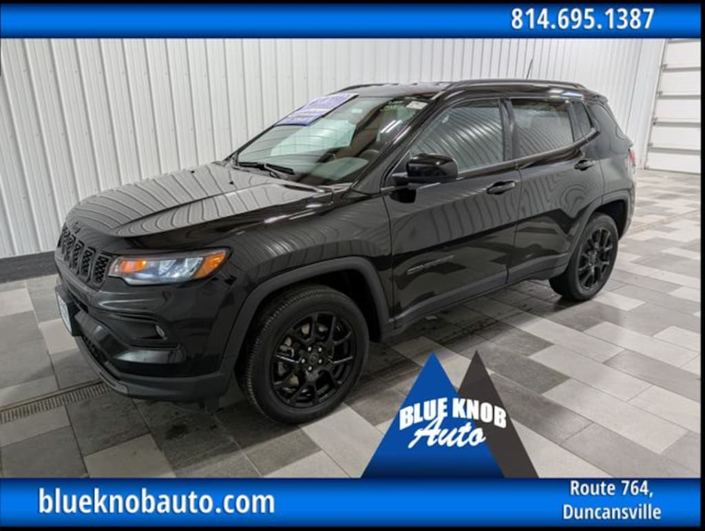 Used 2025 Jeep Compass Latitude SUV
