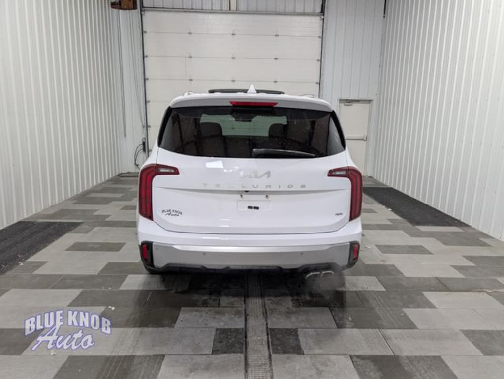 Used 2024 Kia Telluride S SUV