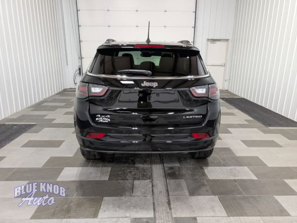 Used 2024 Jeep Compass Limited SUV