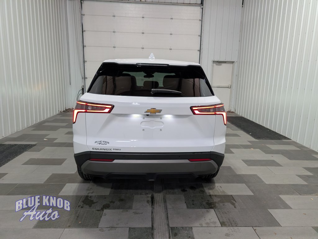 Used 2025 Chevrolet Equinox LT SUV