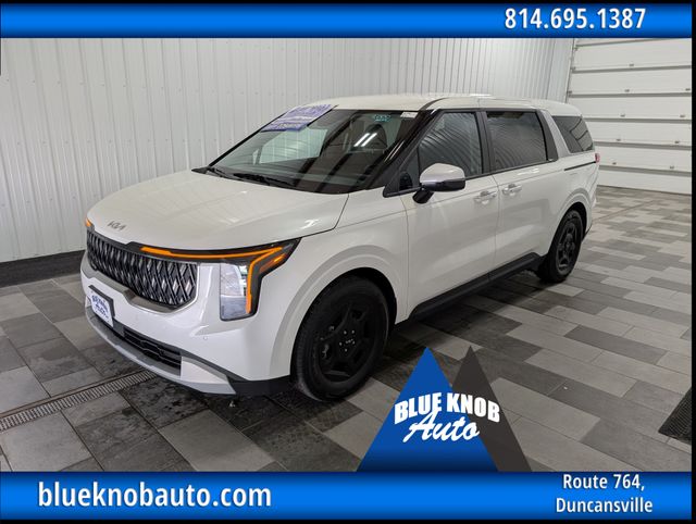2026 Kia Sedona LXS's photo