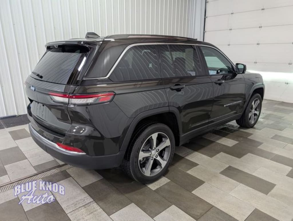 Used 2023 Jeep Grand Cherokee 4xe SUV
