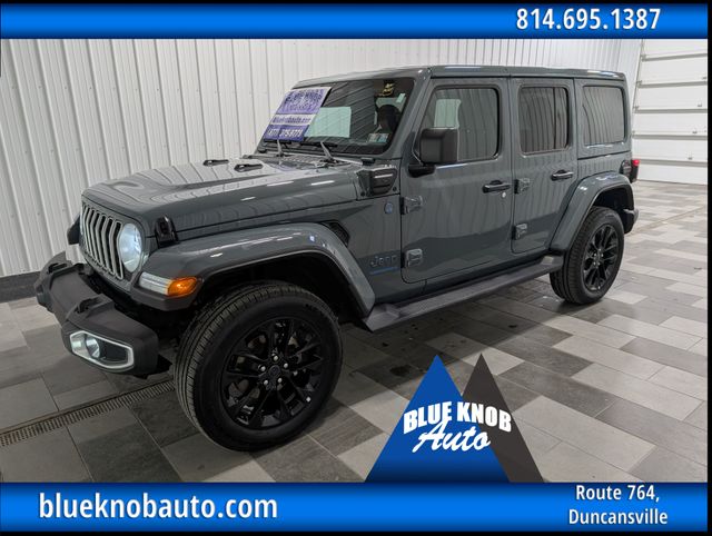 2025 Jeep Wrangler 4xe's photo