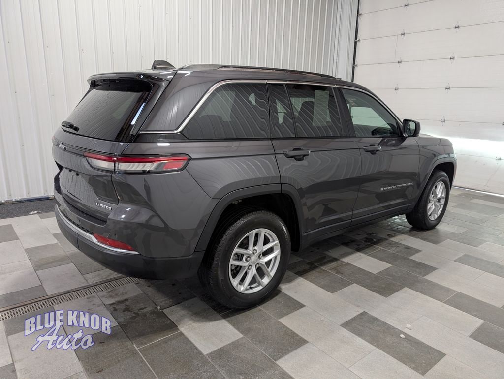 Used 2023 Jeep Grand Cherokee Laredo SUV