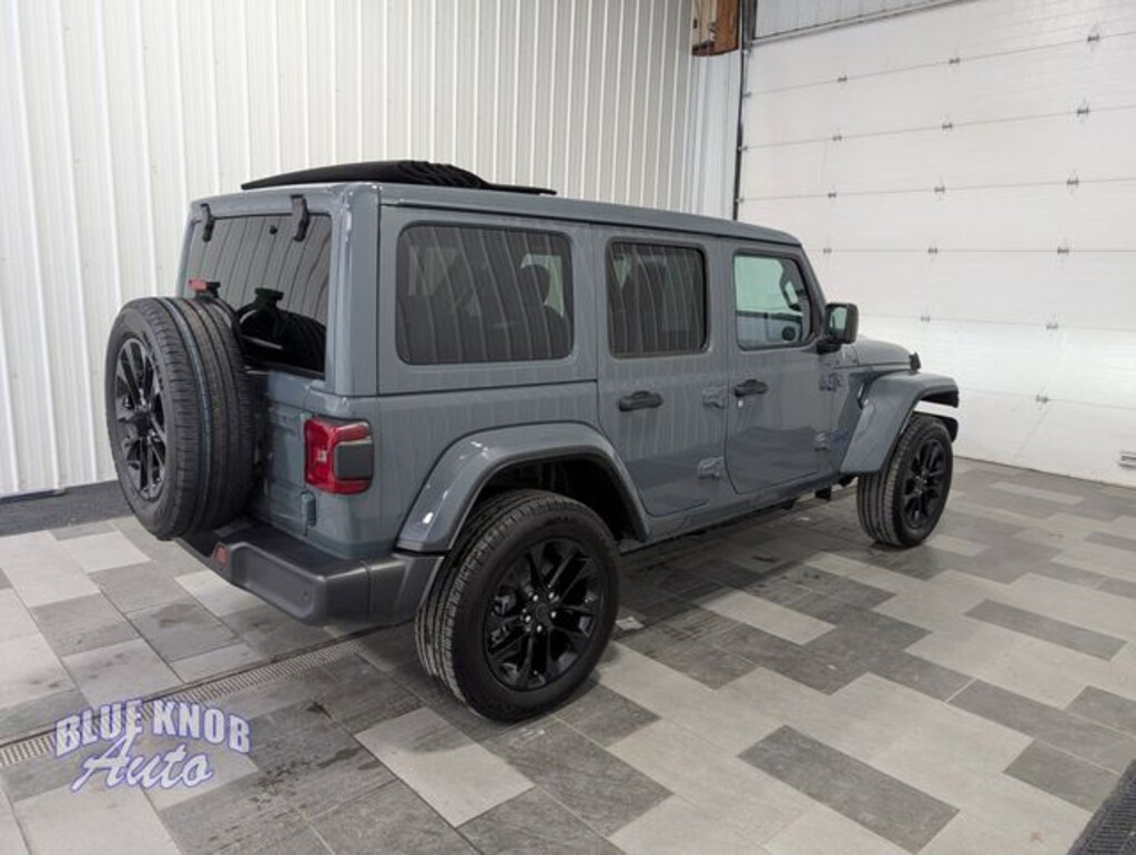 Used 2025 Jeep Wrangler Sahara 4xe SUV