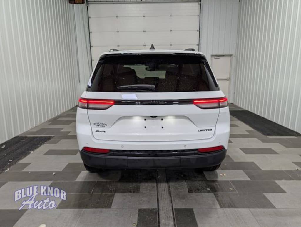 Used 2024 Jeep Grand Cherokee Limited SUV