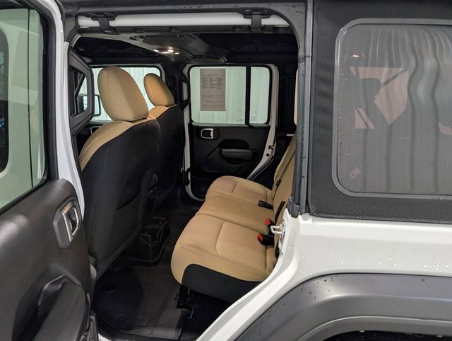 2022 Jeep Wrangler Unlimited Willys - Photo 9