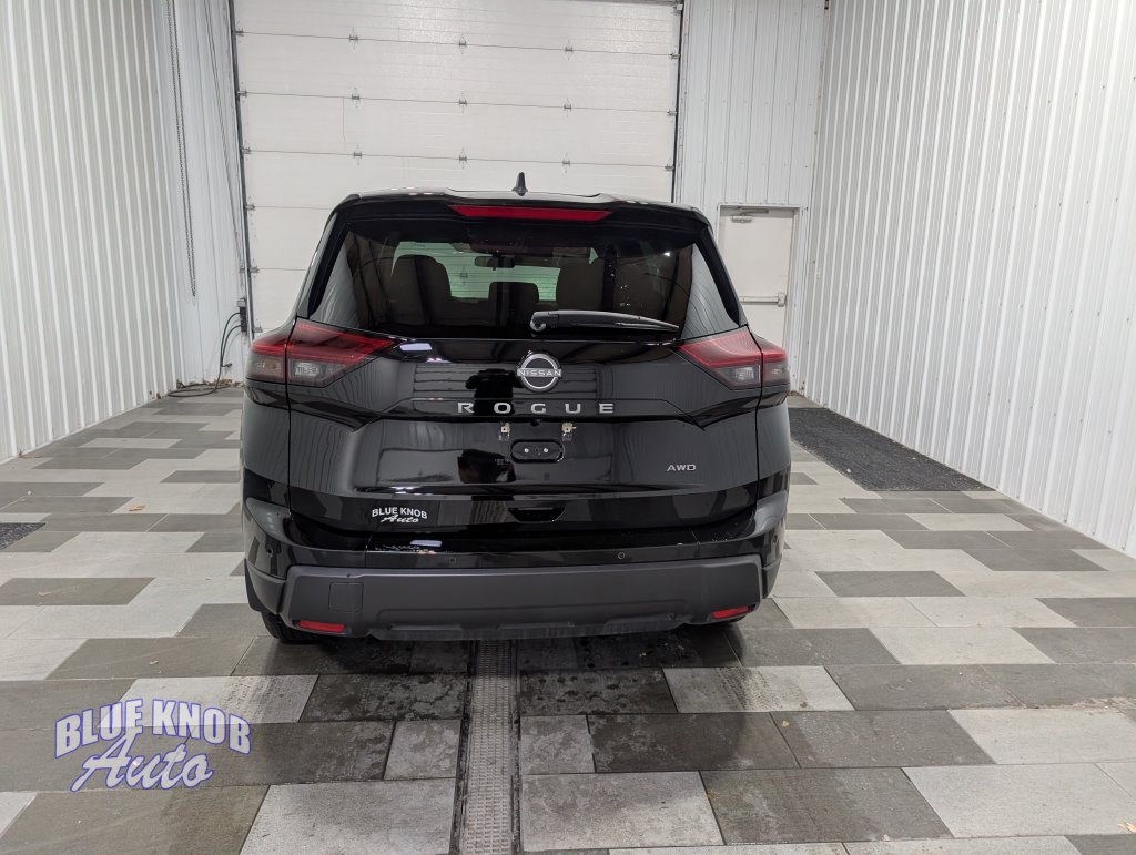 Used 2025 Nissan Rogue S SUV