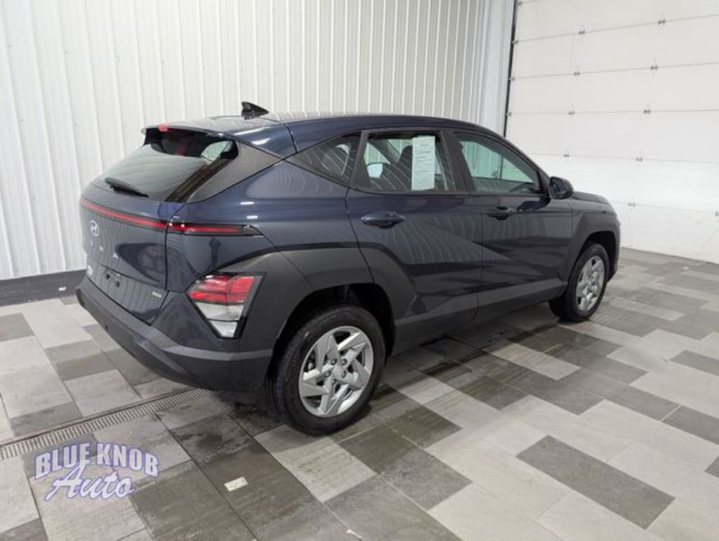 Used 2025 Hyundai Kona SE SUV