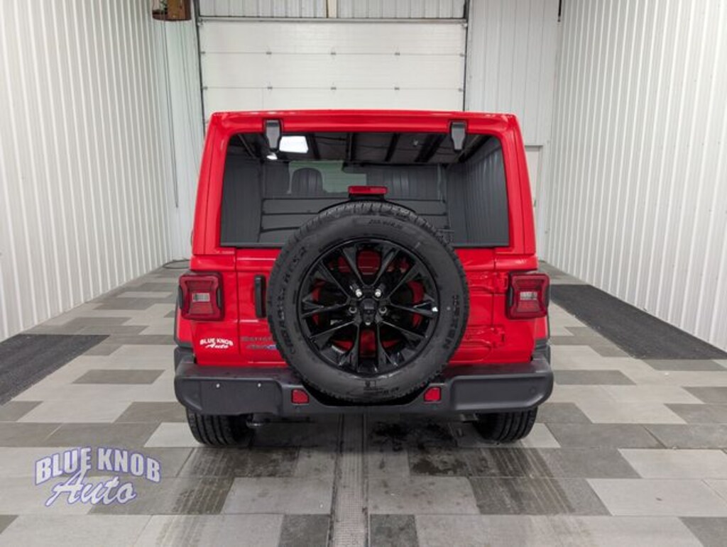 Used 2025 Jeep Wrangler Sahara 4xe SUV