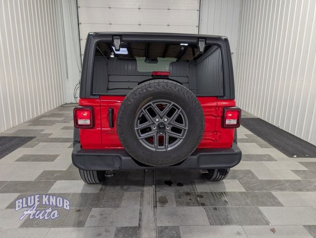 2025 Jeep Wrangler 4-Door Sport S - Photo 3