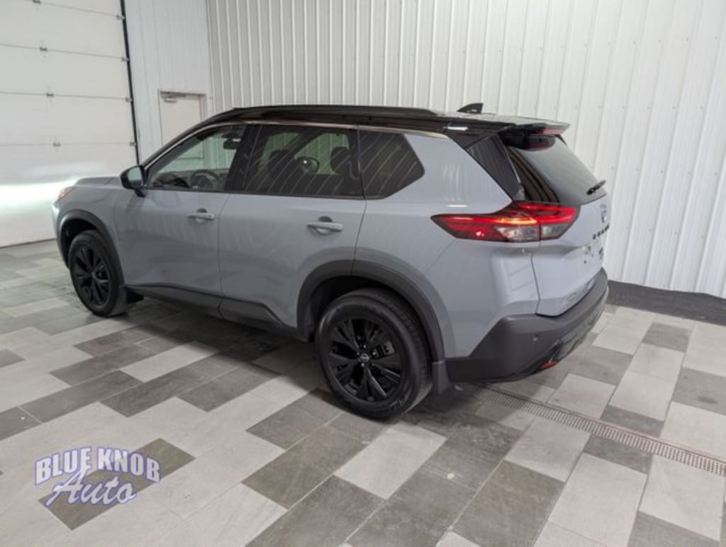 Used 2023 Nissan Rogue SV SUV