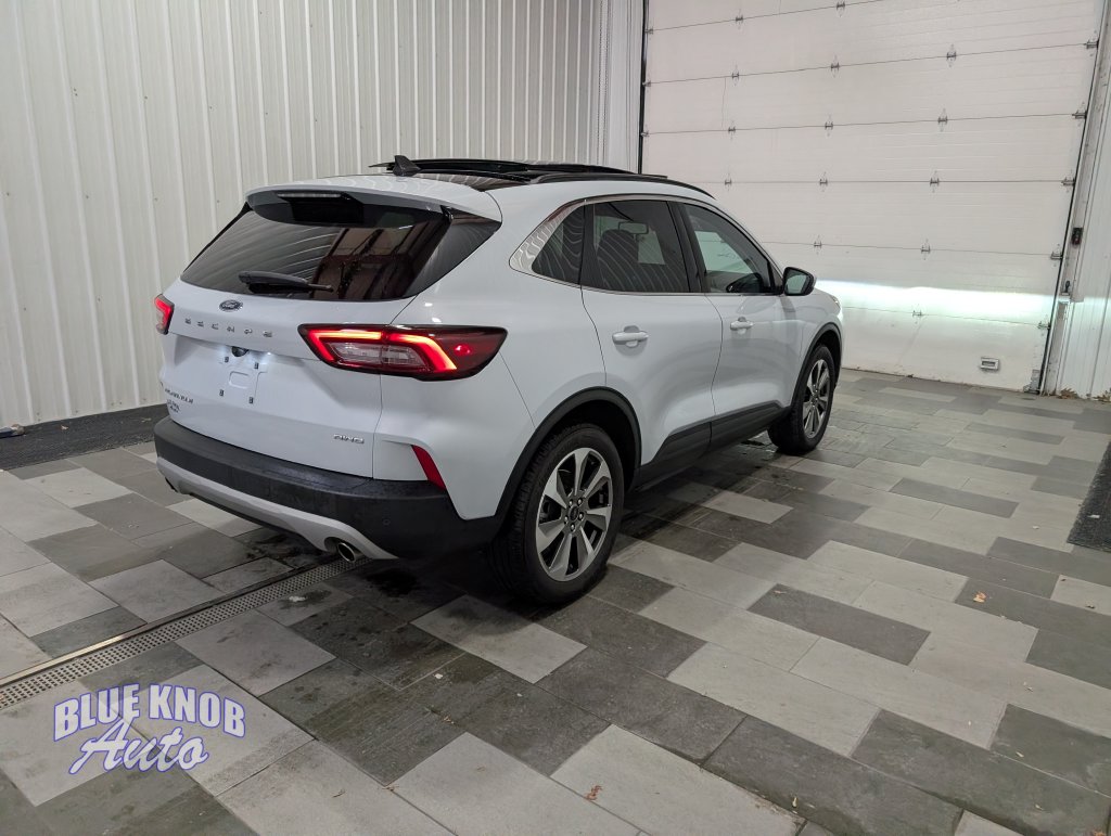 Used 2025 Ford Escape Platinum SUV