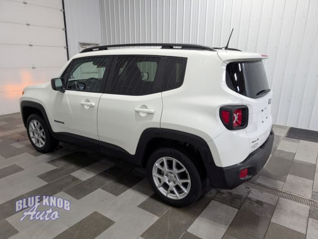 Used 2023 Jeep Renegade Latitude SUV