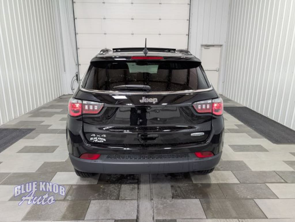 Used 2022 Jeep Compass Latitude Lux SUV