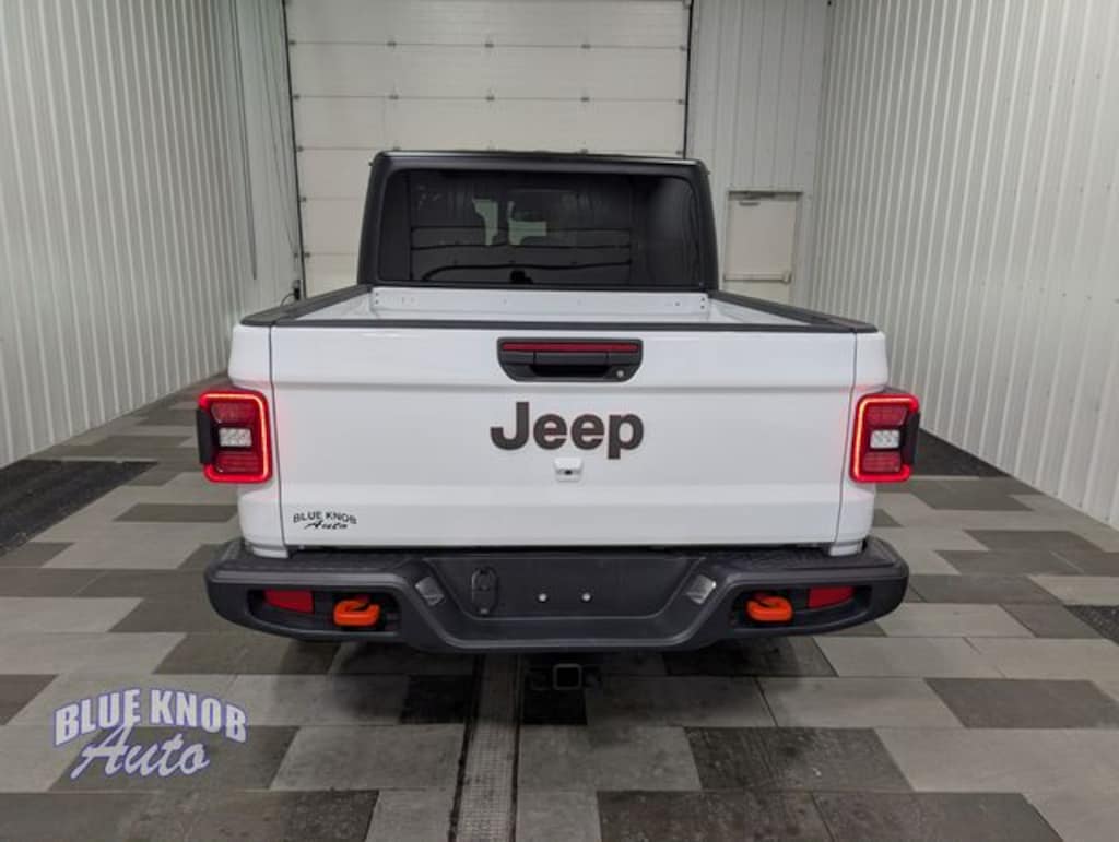 Used 2026 Jeep Gladiator Mojave Truck