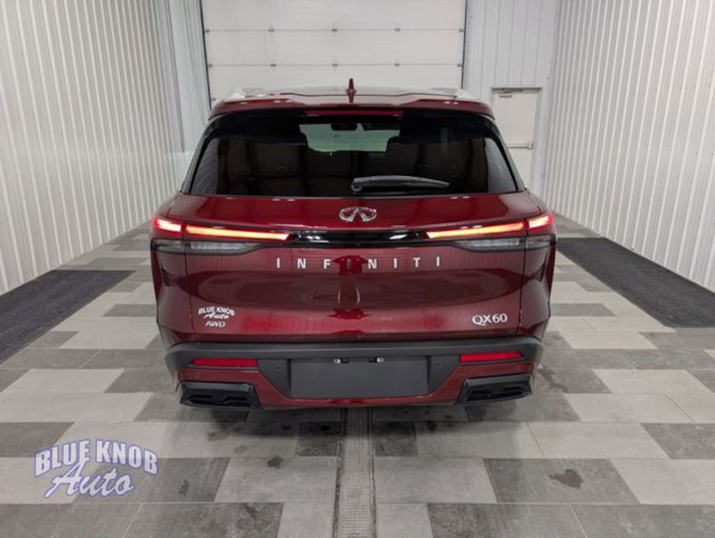 Used 2025 INFINITI QX60 Luxe SUV