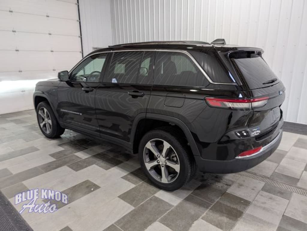 Used 2023 Jeep Grand Cherokee 4xe SUV