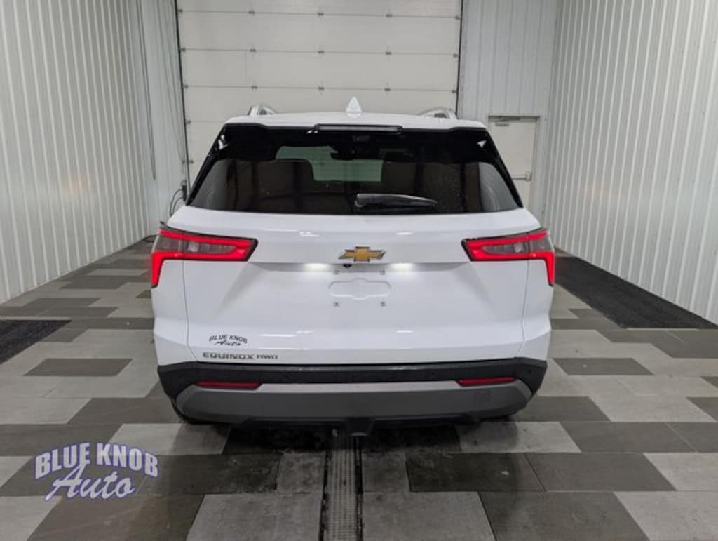 Used 2025 Chevrolet Equinox LT SUV